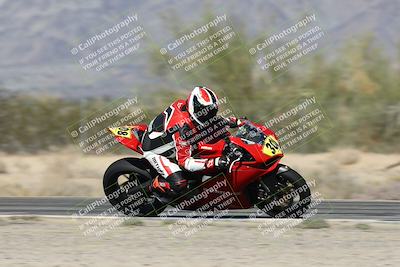 media/Dec-01-2025-Moto Forza (Mon) [[2daa91e15f]]/2-Intermediate Group/Session 3 (Turn 7 Inside Pans)/